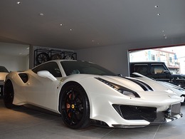 フェラーリ 488ピスタ F1 DCT ディーラー車両・ツートンレーシングストラ