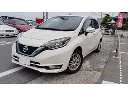 日産 ノート 1.2 e-POWER メダリスト 1.2e-POWERメダリスト