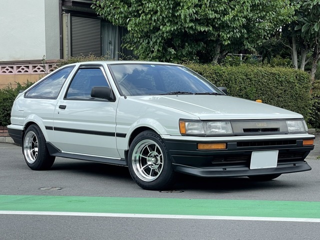 トヨタ カローラレビンハッチバックの中古車 中古車情報 Carview