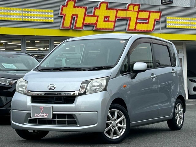 スマートアシスト　アイドリングストップ　オートライト　禁煙車　バックカメラ　Bluetooth　DVD