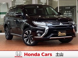 三菱 アウトランダーPHEV 2.0 G ナビパッケージ 4WD 自社下取り車　ツインモニター　ETC