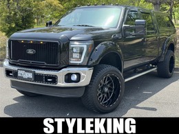 フォード F-350 新並車LARIAT6.2L6速AT4×4 3inリフトUP1ナンバー6人乗り950登録