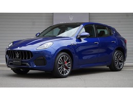 マセラティ グレカーレ GT 4WD ワンオーナー 外装ブラックアウト 右H 20AW