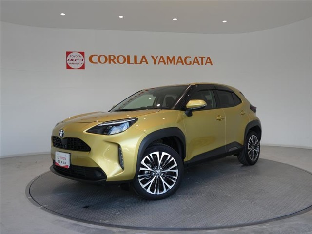人気のコンパクトSUV！ 都会的で街乗りでも映える外観デザインがとても魅力的♪ 上位グレードならではの充実した装備も見どころです♪