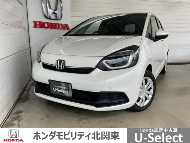 使い易いコンパクトカーの代表フィットです。