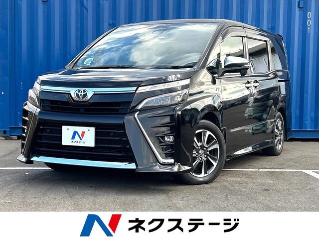 4WD　両側電動ドア　純正SDナビ　バックカメラ　衝突被害軽減システム