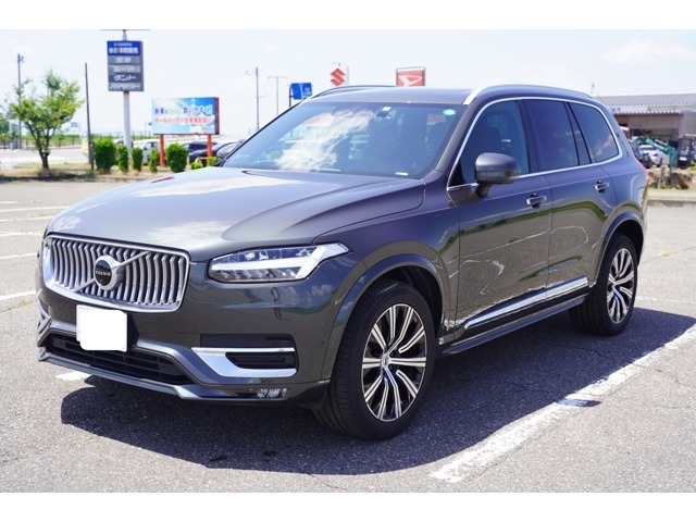 ホルアクティ ボルボXC40の特別仕様車「アルティメットB4 AWDダーク