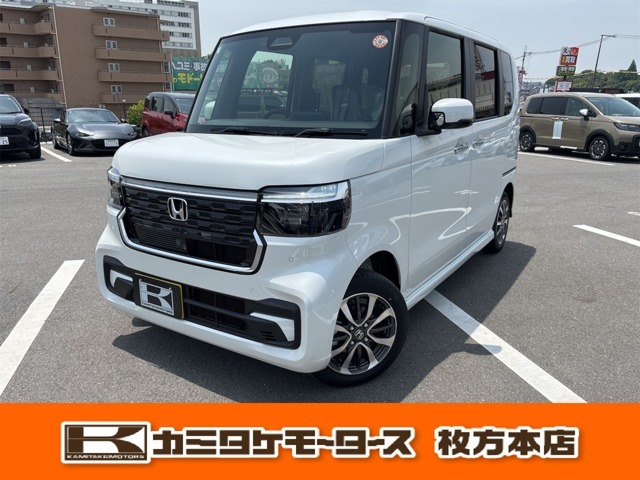 ★全国トップレベルの販売台数実績★　　★枚方本店年間販売台数3700台！オールメーカー全車種取り扱いしております★
