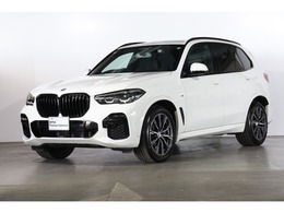 BMW X5 xドライブ 40d Mスポーツ 4WD 黒革　サンルーフサードシート新車保証付き