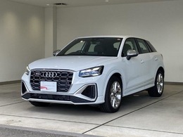 アウディ SQ2 2.0 4WD 弊社元デモカー　正規ディーラー認定中古車
