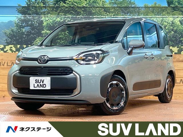 登録済未使用車　10型ナビ　フルセグ　全周囲カメラ　ブラインドスポット