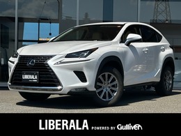 レクサス NX 300 Iパッケージ 4WD セーフティシステム/三眼LED/パドルシフト
