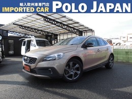 ボルボ V40クロスカントリー T5 4WD 禁煙 セーフティPKG ナビPKG ACC BLIS