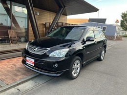 トヨタ ハリアーハイブリッド 3.3 Lパッケージ アルカンターラ プライムバージョン 4WD 特別仕様車　クルコン　バックモニター