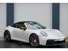 911