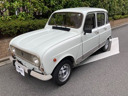 ルノー 4 キャトル 