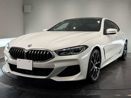 BMW 8シリーズグランクーペ 840i Mスポーツ ツートンカラー革シート/20AW/パノラマガラ