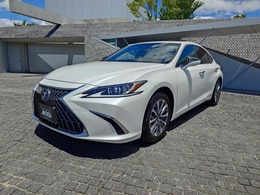 レクサス ES 300h 