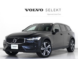 ボルボ V60クロスカントリー アルティメット B5 AWD 4WD B＆W Google 48V 茶革 前後シートヒーター