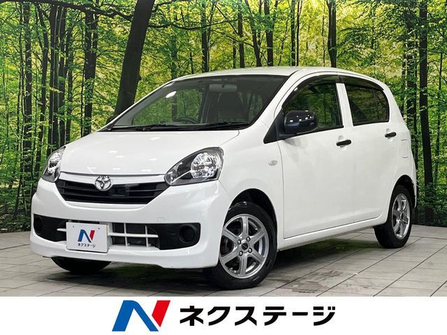 SDナビ　バックカメラ　衝突軽減装置　ETC　ドライブレコーダー　禁煙車