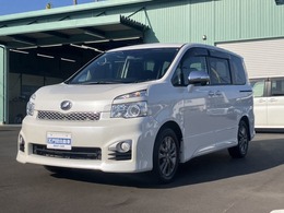 トヨタ ヴォクシー 2.0 ZS 煌II 