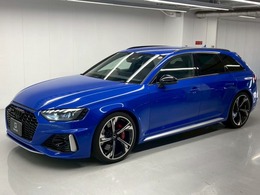 アウディ RS4アバント RS 25イヤーズ 4WD 35台限定モデル　BANG＆OLUFSENスピーカー