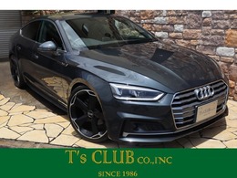 アウディ A5スポーツバック 40 TFSI スポーツ Sラインパッケージ OZ20インチ　ハーフレザー　禁煙車