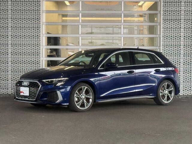 アウディ Audi A3 Sportback よりパワフルな「Audi A3 Sportback 45 TFSI e」登場