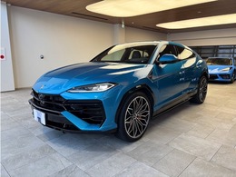 ランボルギーニ ウルス SE 800馬力　プラグインハイブリッドSUV