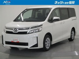 トヨタ ヴォクシー 2.0 X 8人乗り・ETC装着