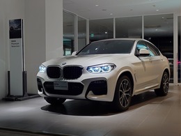 BMW X4 xドライブ20d Mスポーツ ディーゼルターボ 4WD 20AW/サンルーフ/アクティブベンチレーショ