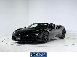 フェラーリ SF90スパイダー アセット フィオラノ F1 DCT E4WD 