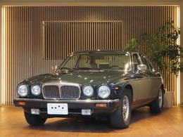 デイムラー デイムラー ダブルシックス 正規D車/オリジナルカラー