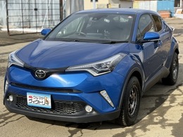 トヨタ C-HR 1.2 G-T 4WD 夏冬タイヤ　ナビバックカメラ　ETC