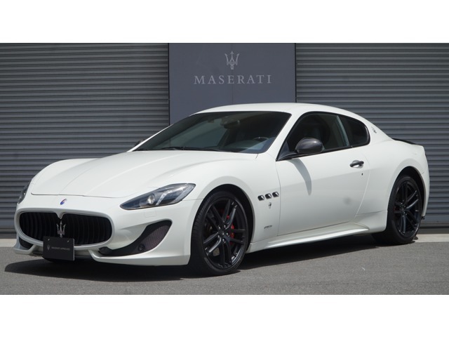 Maserati浜松へようこそ！！この度はMaserati浜松の認定中古車をご覧頂きまして、誠に有難う御座います。当社は浜松市の他に、神戸市（Maserati神戸）にもMaserati正規ディーラーを展開しております。