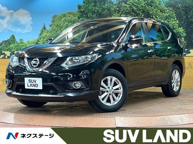 禁煙　純正ナビ　4WD　シートヒーター　アイドリングストップ　7人乗