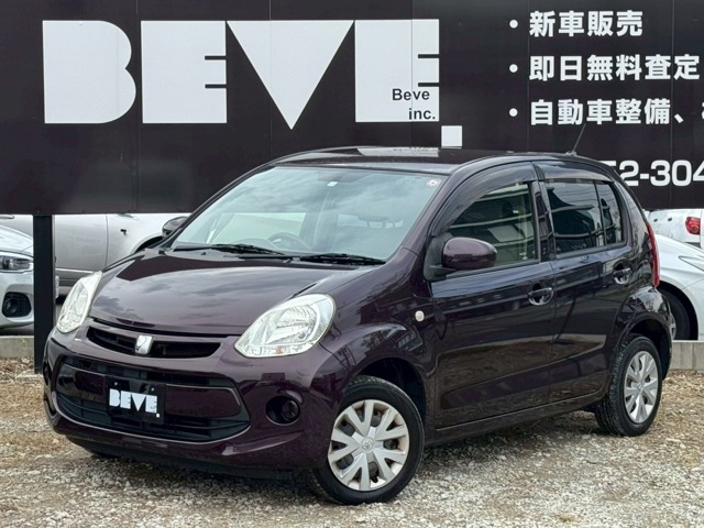 平成26年式　パッソ1.0X Lパッケージ　入荷しました。お問い合わせは052-304-7462まで♪純正ナビ　Bluetooth　スマートキー　ETC　バックカメラ　電動格納ミラー　TV　CD/DVD再生　アイドリングストップ