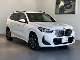 BMW iX1 eドライブ20 Mスポーツ 弊社デモカー　テクノロジーパッケージ　ヘ