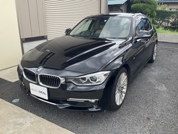 BMW 3シリーズ 328i ラグジュアリー 走行32100km　車検整備付