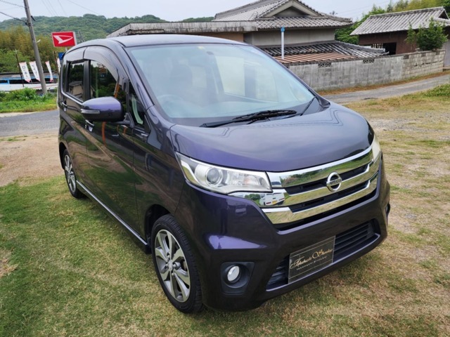 この度は、当店の在庫車をご覧いただき誠にありがとうございます！お車をご覧いただいて気になることやご不明点がございましたらお気軽にお問い合わせください。