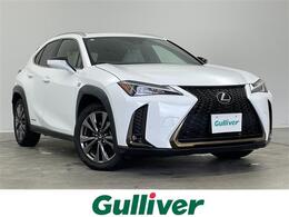 レクサス UX 250h Fスポーツ サンルーフ ASC LTEXスポーツシート