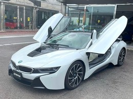 BMW i8 ベースモデル 4WD メーカーナビ フルセグTV ディーラー車