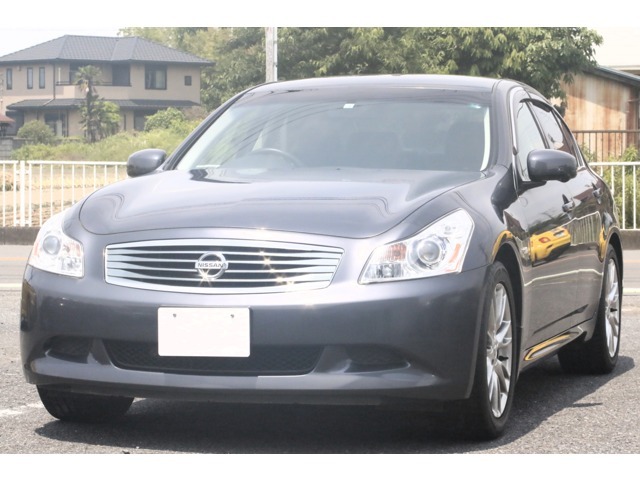 ★この度はPennyCarsの在庫をご覧いただき誠にありがとうございます★屋内展示場もございます。雨天時でも安心して現車確認をしていただけます！