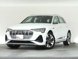 アウディ e-tron 50 クワトロ Sライン 4WD インテリアパッケージ　認定中古車