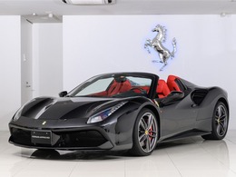 フェラーリ 488スパイダー F1 DCT カーボンLEDハンドル　Fリフター 電動シー
