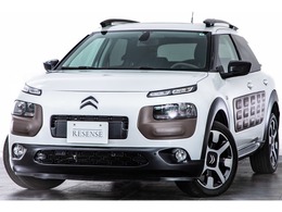 シトロエン C4カクタス 1.6 ディーゼル ガラスルーフ 6速AT 左H 本国仕様 シートヒ