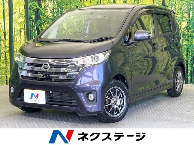純正SDナビ　バックカメラ　衝突被害軽減システム　禁煙車　スマートキー