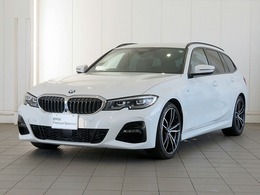 BMW 3シリーズツーリング 318i Mスポーツ 純正OP19AW　黒ハーフレザー　全方向カメラ