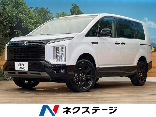 禁煙車　2トーンカラー　全周囲カメラ　レーダークルーズ