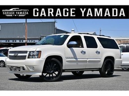 シボレー サバーバン 5.7 LTZ 2008yモデル　サンルーフ　電動ステップ
